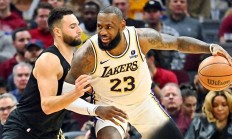 开云下载-包含BRO轻取DK，Meiko拿下关键大龙强强对话八强赛，点燃全场激情的词条