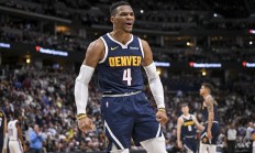 开云体育入口-勇士再胜掘金，系列赛3-0领先