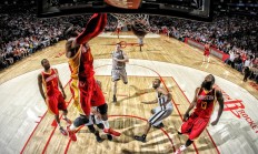 开云体育登录-剑指巴黎的教科书，楚阿梅尼在奥运周期关键战之夜的王者统御