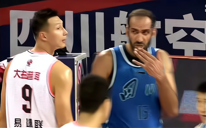江苏主场失利，四川大胜晋级季后赛的简单介绍