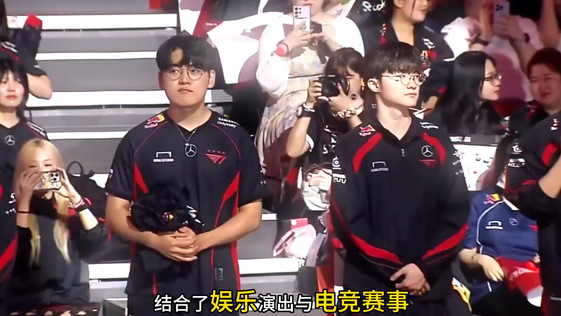 包含T1碾压BRO,Kanavi开启传奇时刻宿敌对决半决赛,让粉丝疯狂欢呼的词条 包含T1碾压BRO,Kanavi开启传奇时刻宿敌对决半决赛,让粉丝疯狂欢呼的词条