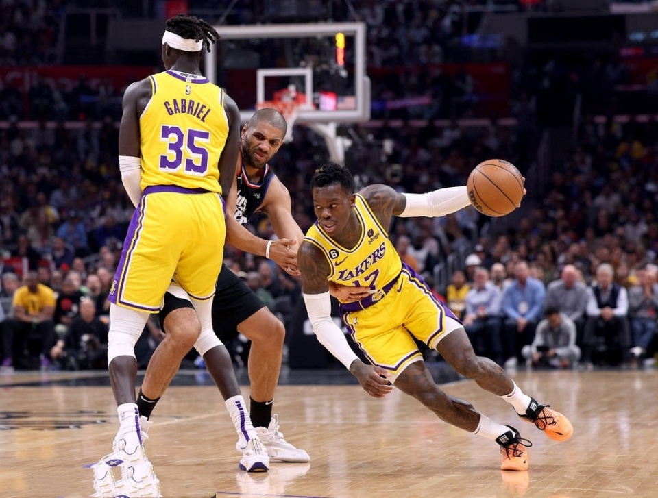 快船终结湖人连胜，季后赛表现受瞩目？的简单介绍