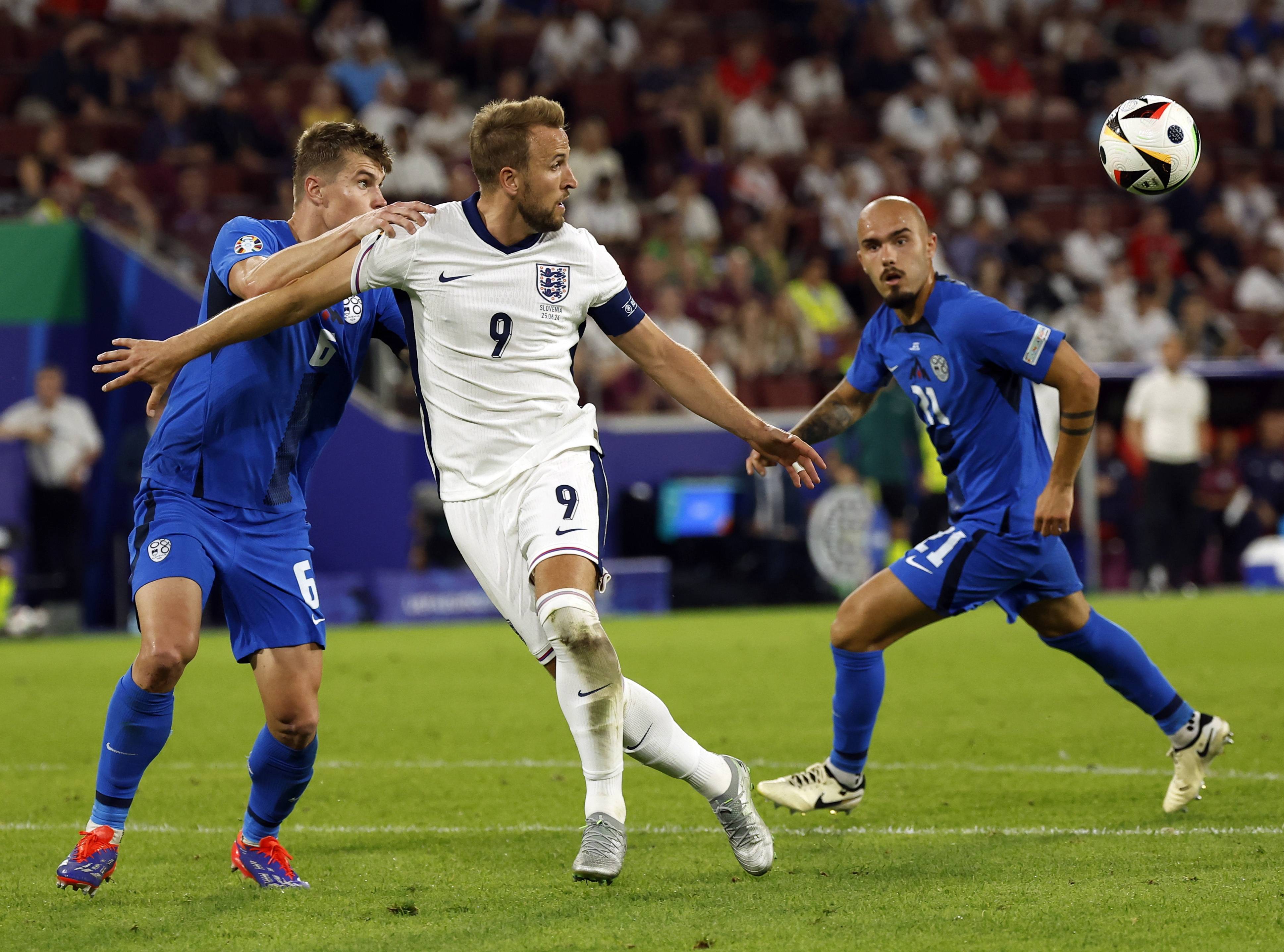 罗马尼亚队晋级欧锦赛强,实现小组出线 罗马尼亚队晋级欧锦赛强,实现小组出线