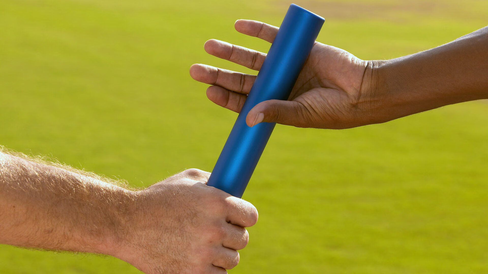 风暴与冰山，当喀麦隆的热浪撞击突尼斯的冰墙，哈弗茨在何处永不掉线？