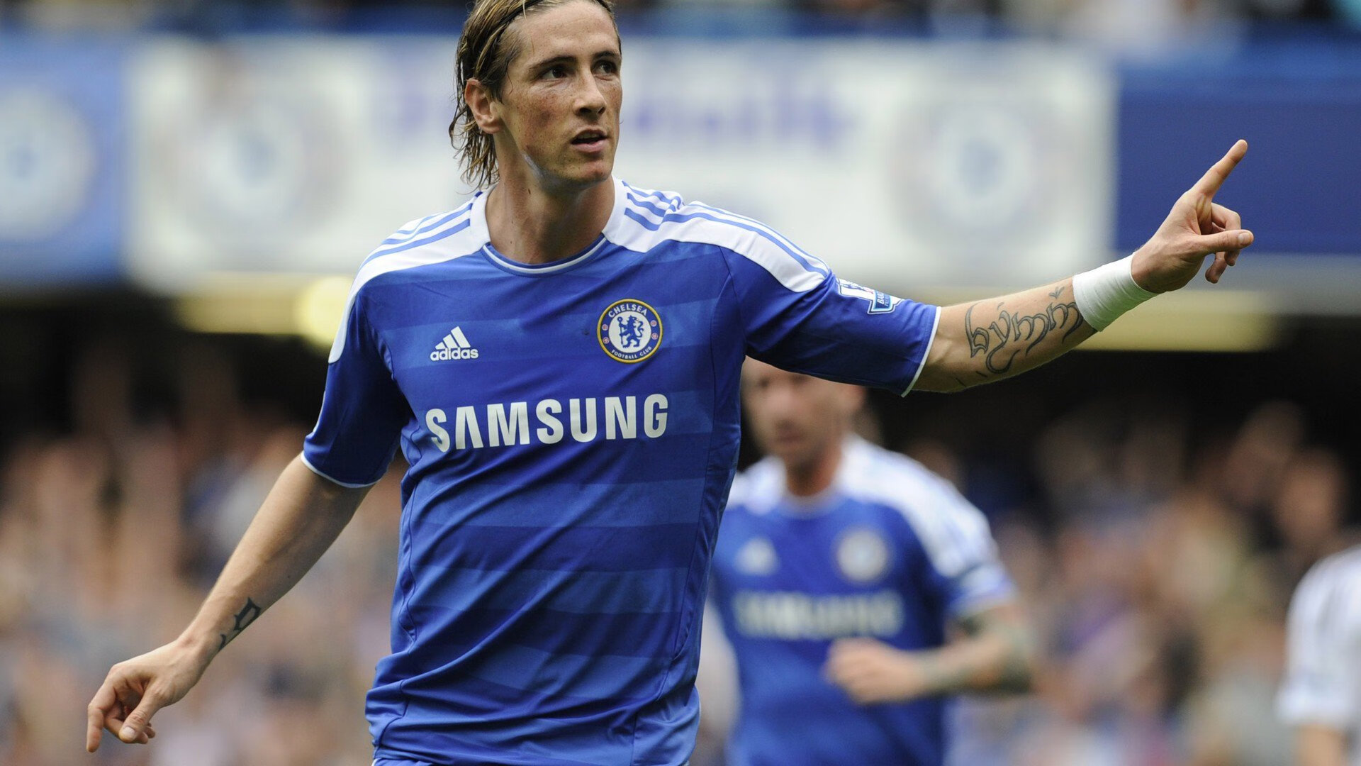 字母风暴沉没洛杉矶航母，东方屏幕前的寂静叹息