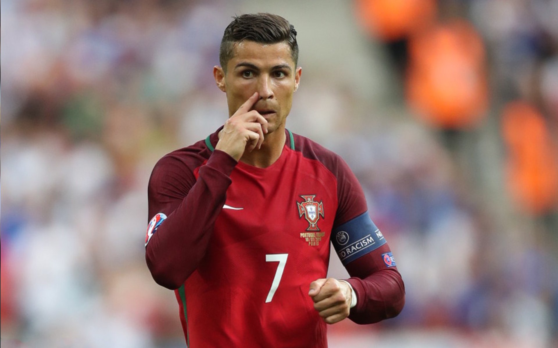 跨越赛季的对话，德约科维奇用一场胜利，弥合了温网与澳网之间的时间鸿沟